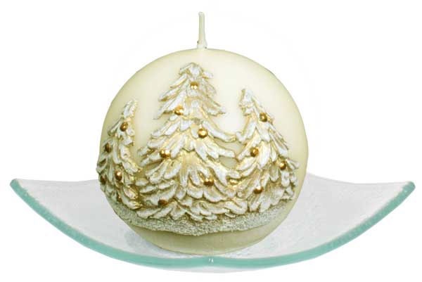 Weihnachtskerze Kerzenkugel creme mit Bäumen 8 cm